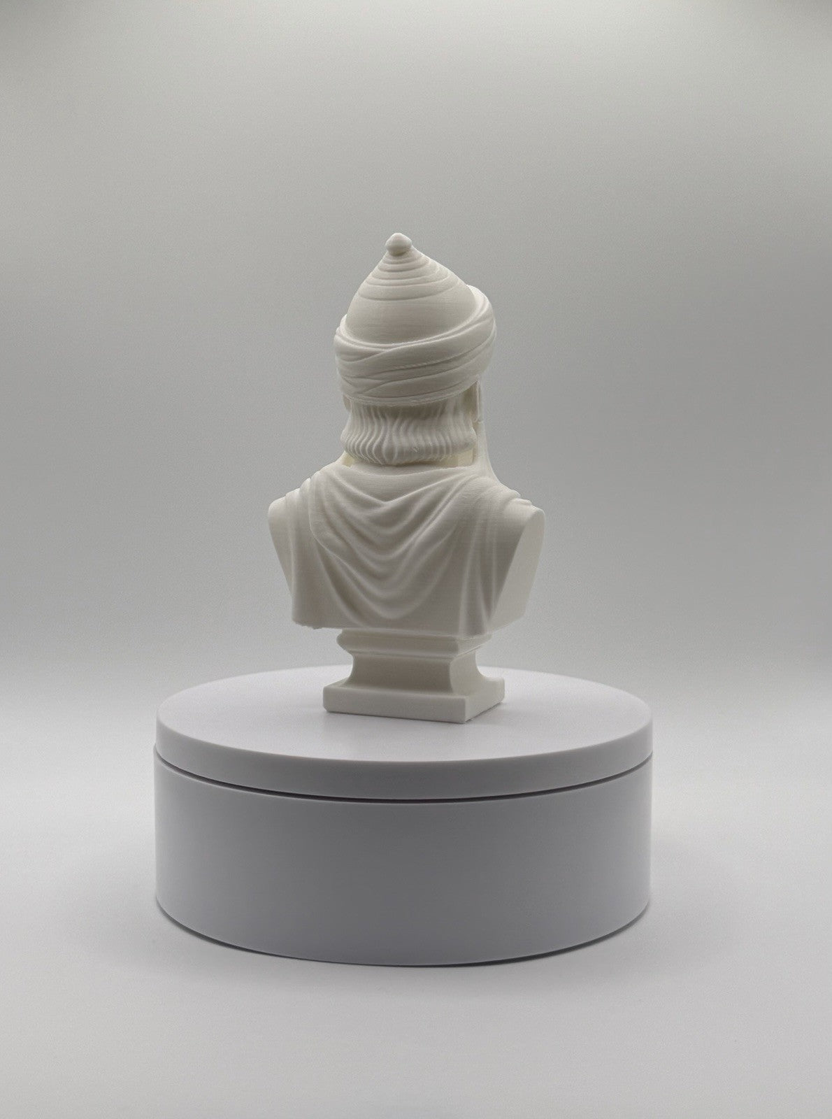 Saladin - Muslim Sultan - Bust/Statue - (4.5")