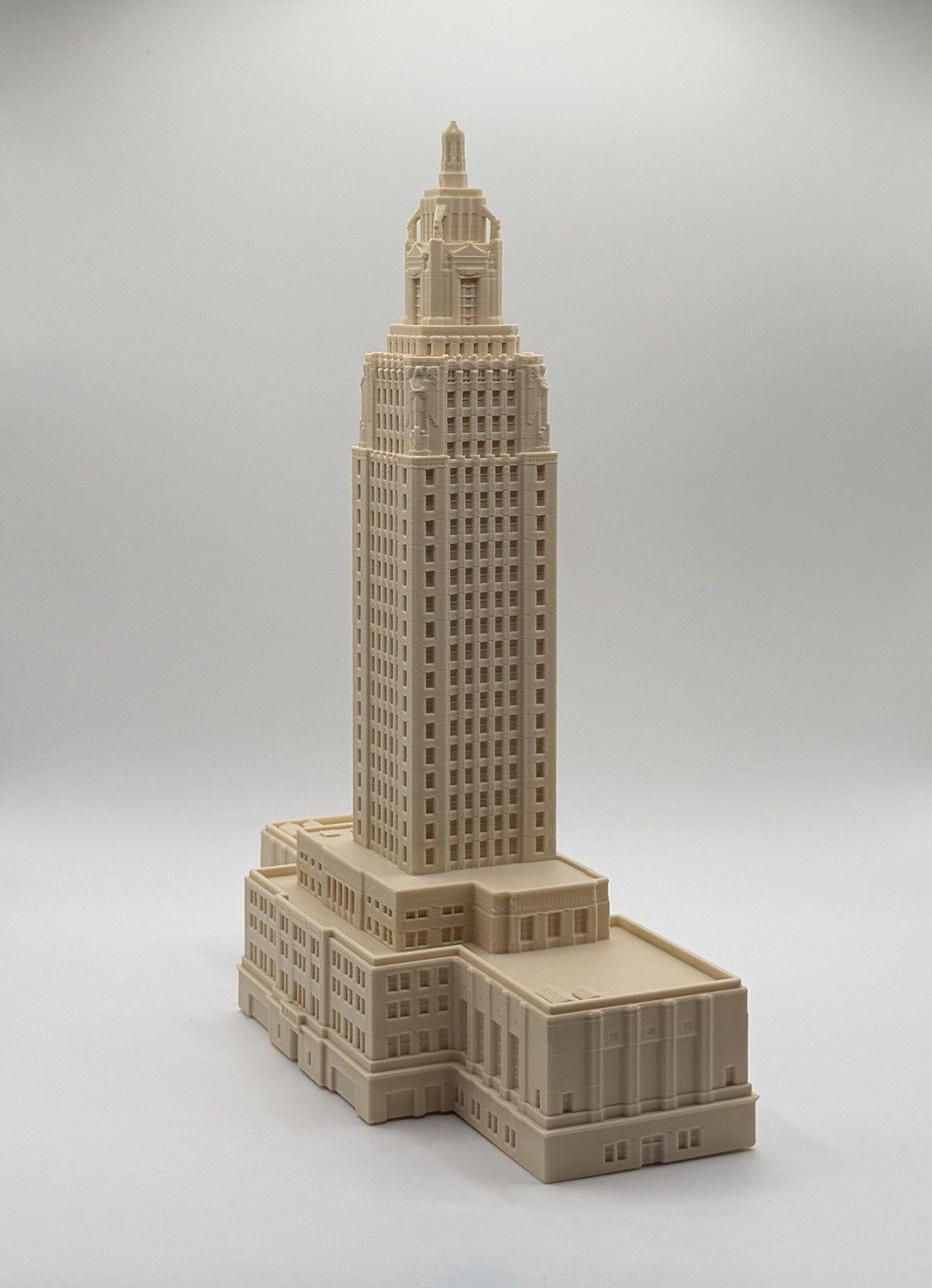 Louisiana State Capitol Model - Baton Rouge - 8.5”