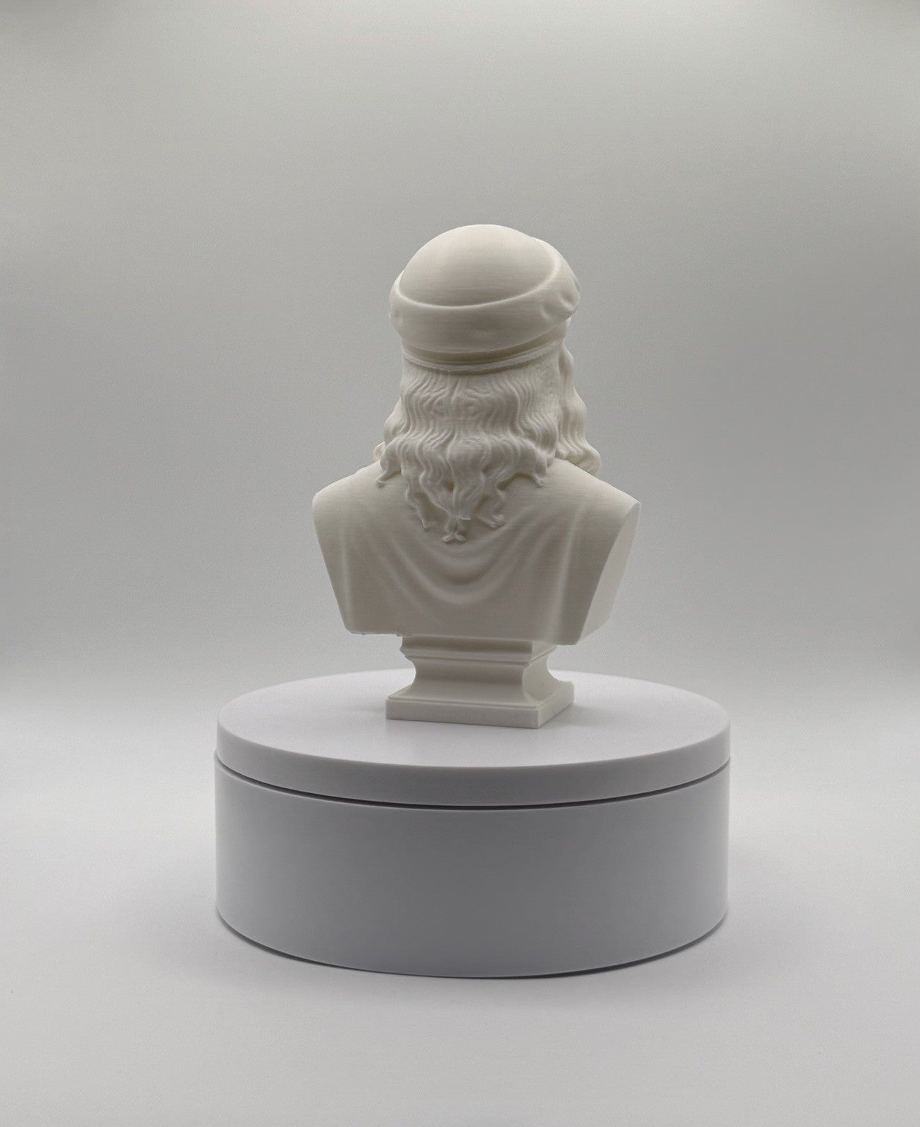Leonardo da Vinci - Renaissance Artist - Bust/Statue - 4.5”
