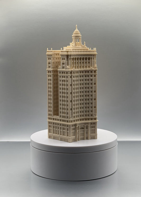 London Guarantee Building Model - Chicago Landmark - 6” (15.2 cm)