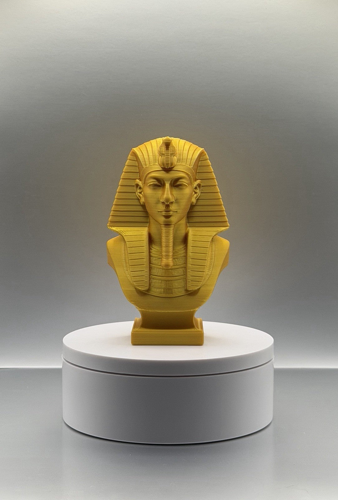 King Tut - Egyptian Pharaoh- Bust/Statue - 4.5”