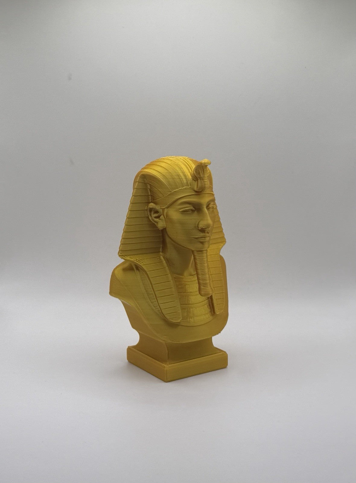King Tut - Egyptian Pharaoh- Bust/Statue - 4.5”