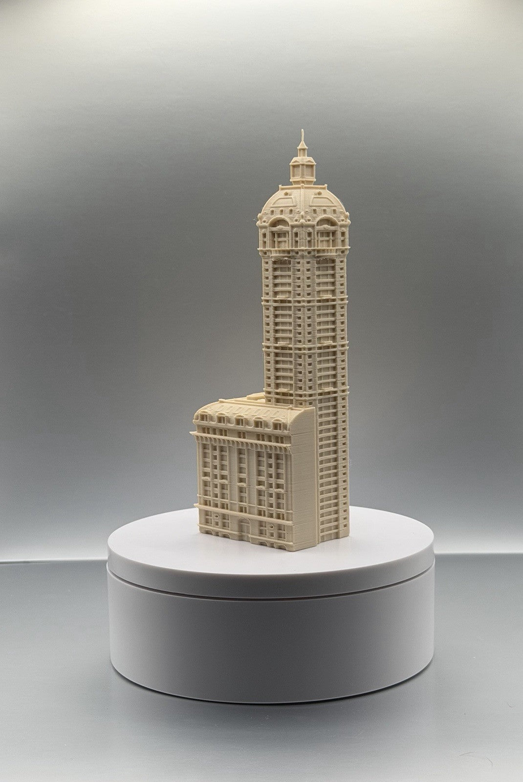 Singer Building Model - New York City - 6” (15.2 cm)
