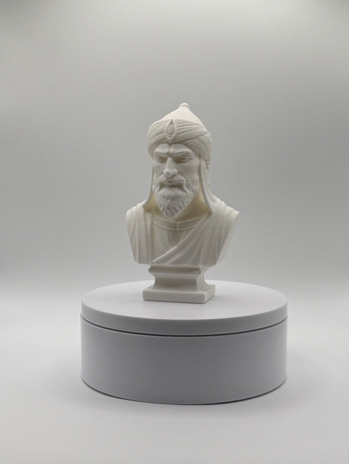 Saladin - Muslim Sultan - Bust/Statue - (4.5")