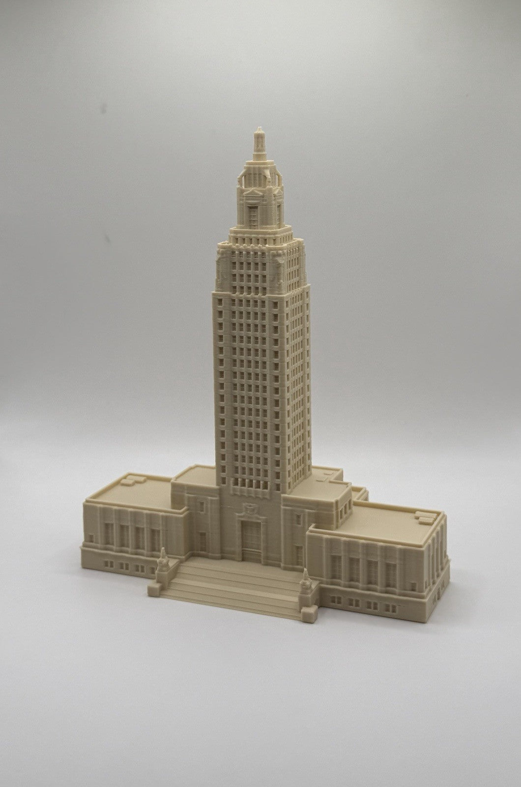 Louisiana State Capitol Model - Baton Rouge Louisiana- 6” (15.2 cm)