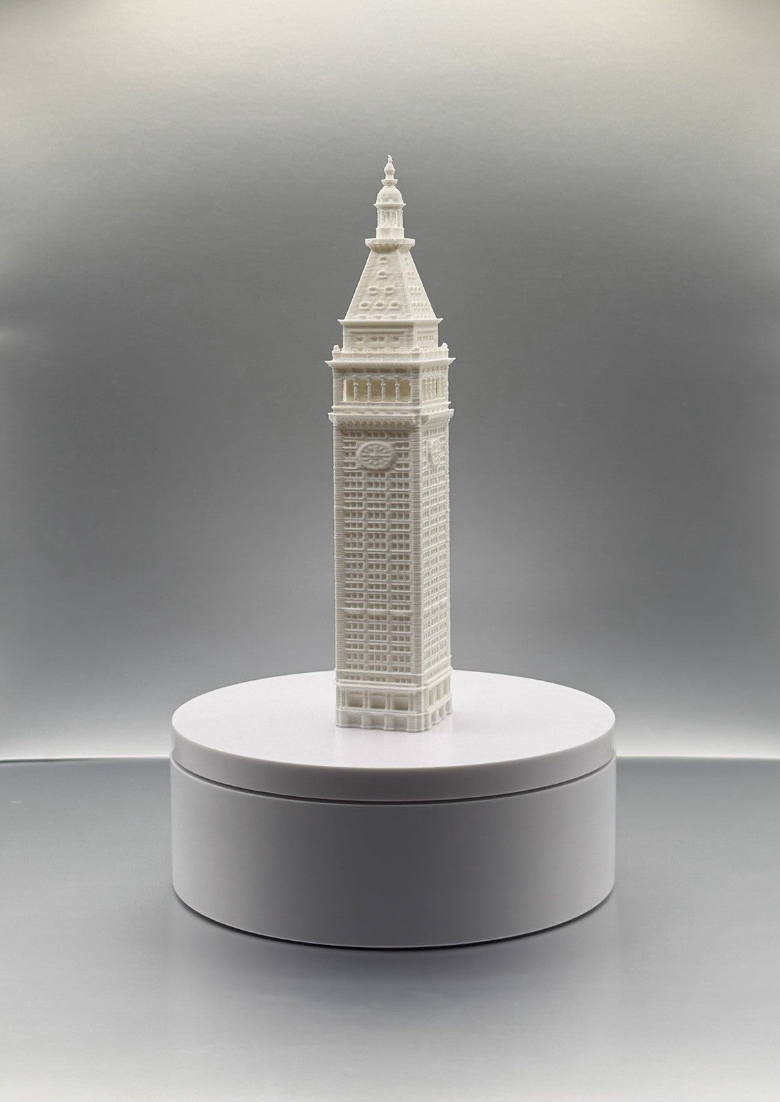 Metropolitan Life Tower Model - New York City - 6” (15.2 cm)