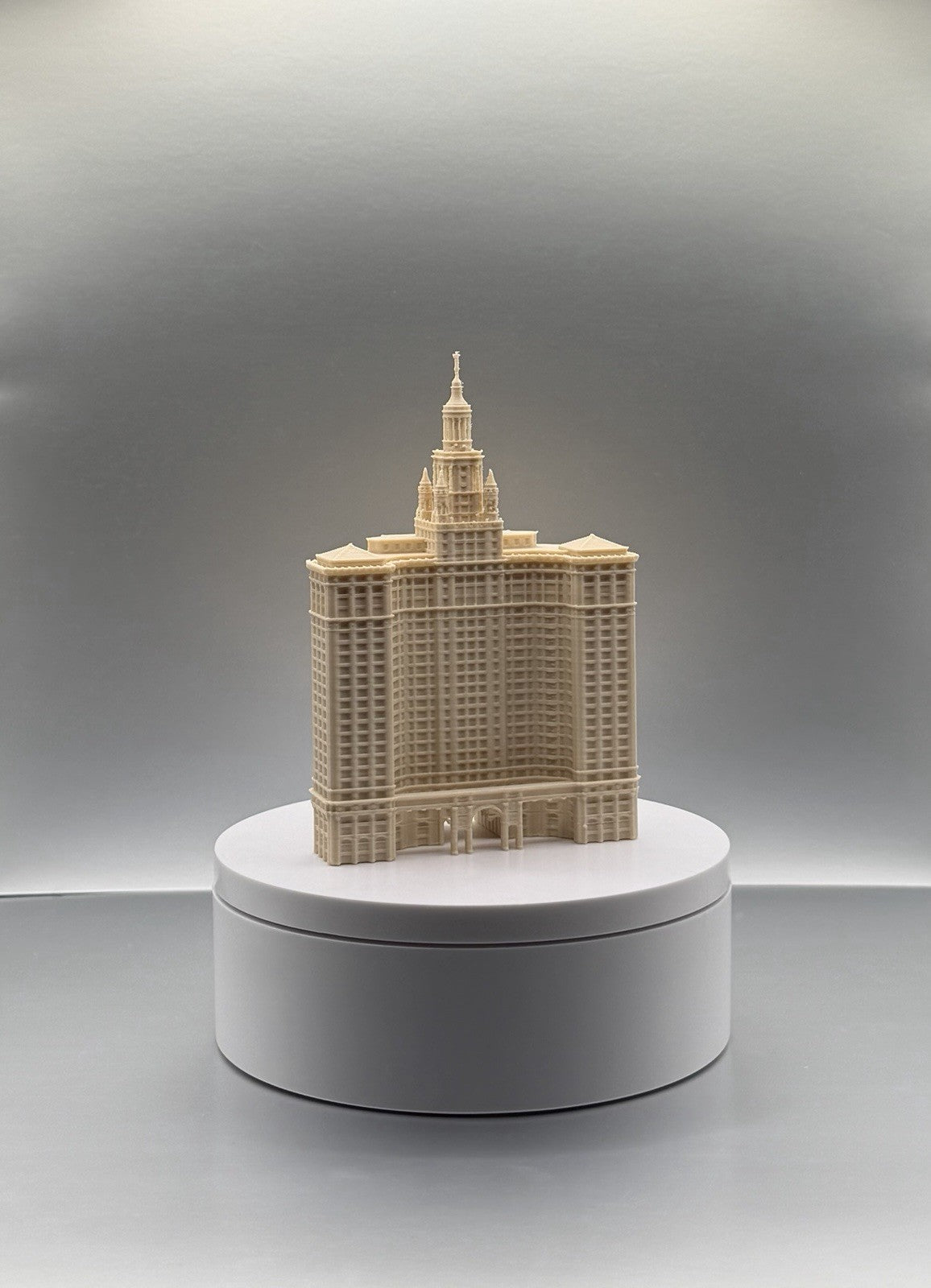 Manhattan Municipal Building Model - New York City - 4.5” (11.4 cm)