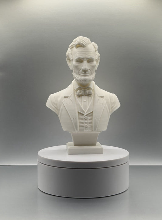 Abraham Lincoln - 16th U.S. President - Bust/Statue - 6” (15.2 cm)